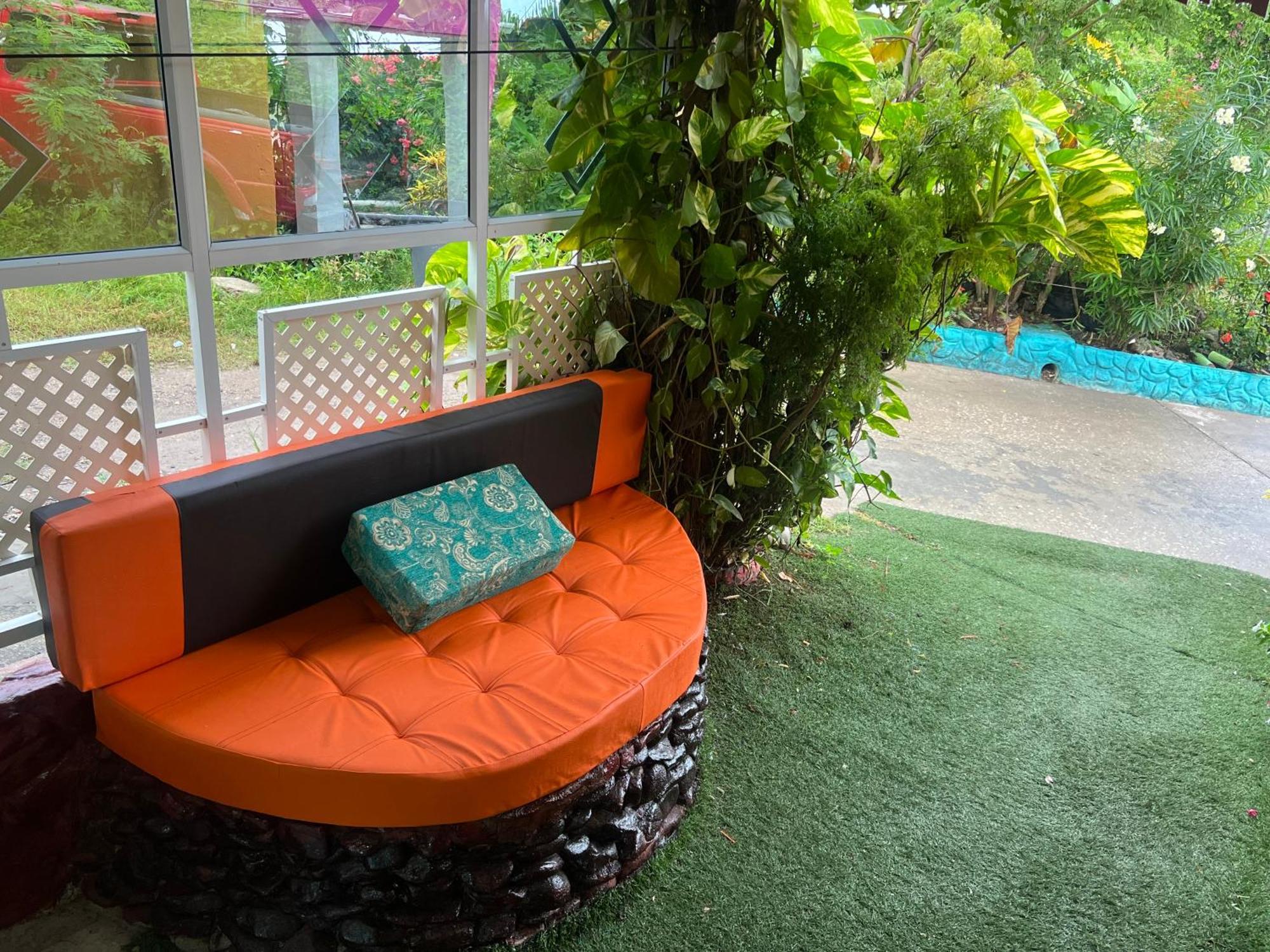 Posada Ashanty Rocky Point Exterior foto