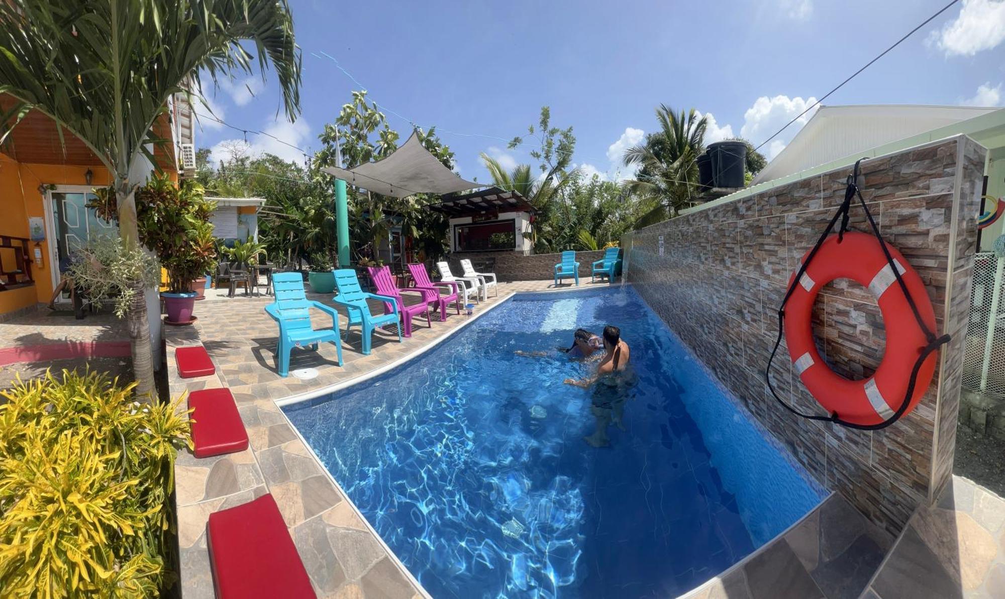 Posada Ashanty Rocky Point Exterior foto